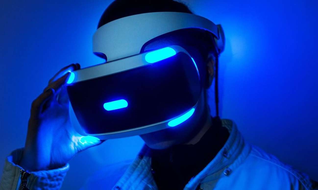 Rekomendasi perangkat VR gaming terbaik dari para ahli