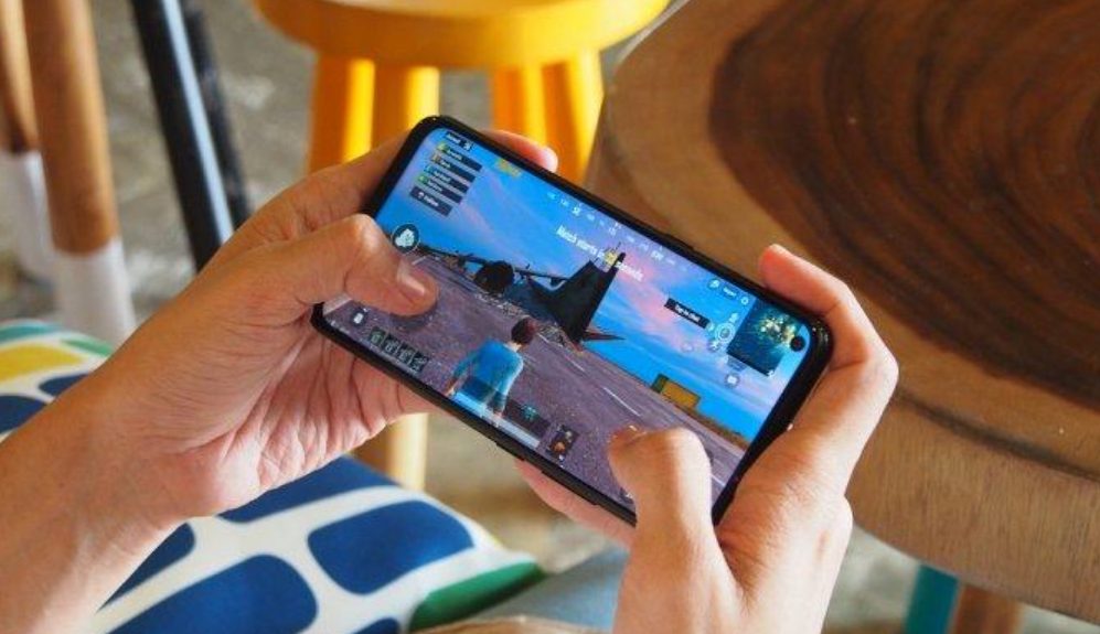 Tips setting, aiming, dan strategi untuk Chicken Dinner.
